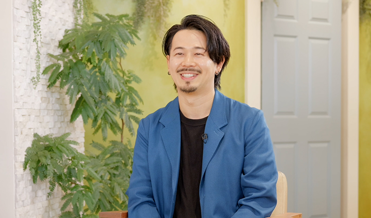 ECILAのインタビューを受けるurupool 梶オーナー