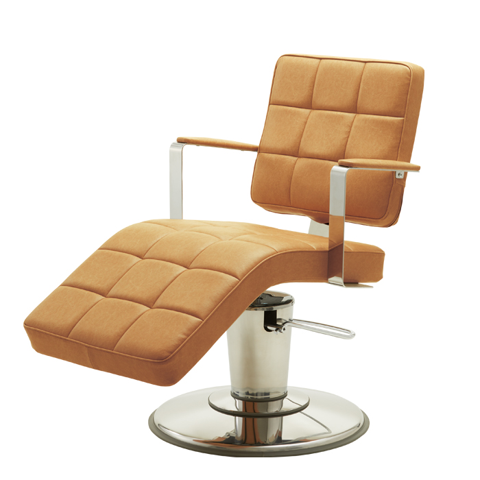 シート:キャメル(VT4)/アームレスト:ステンレス(C)