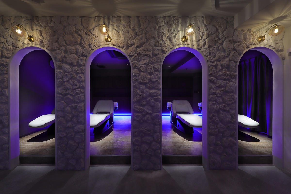 シャンプーブース