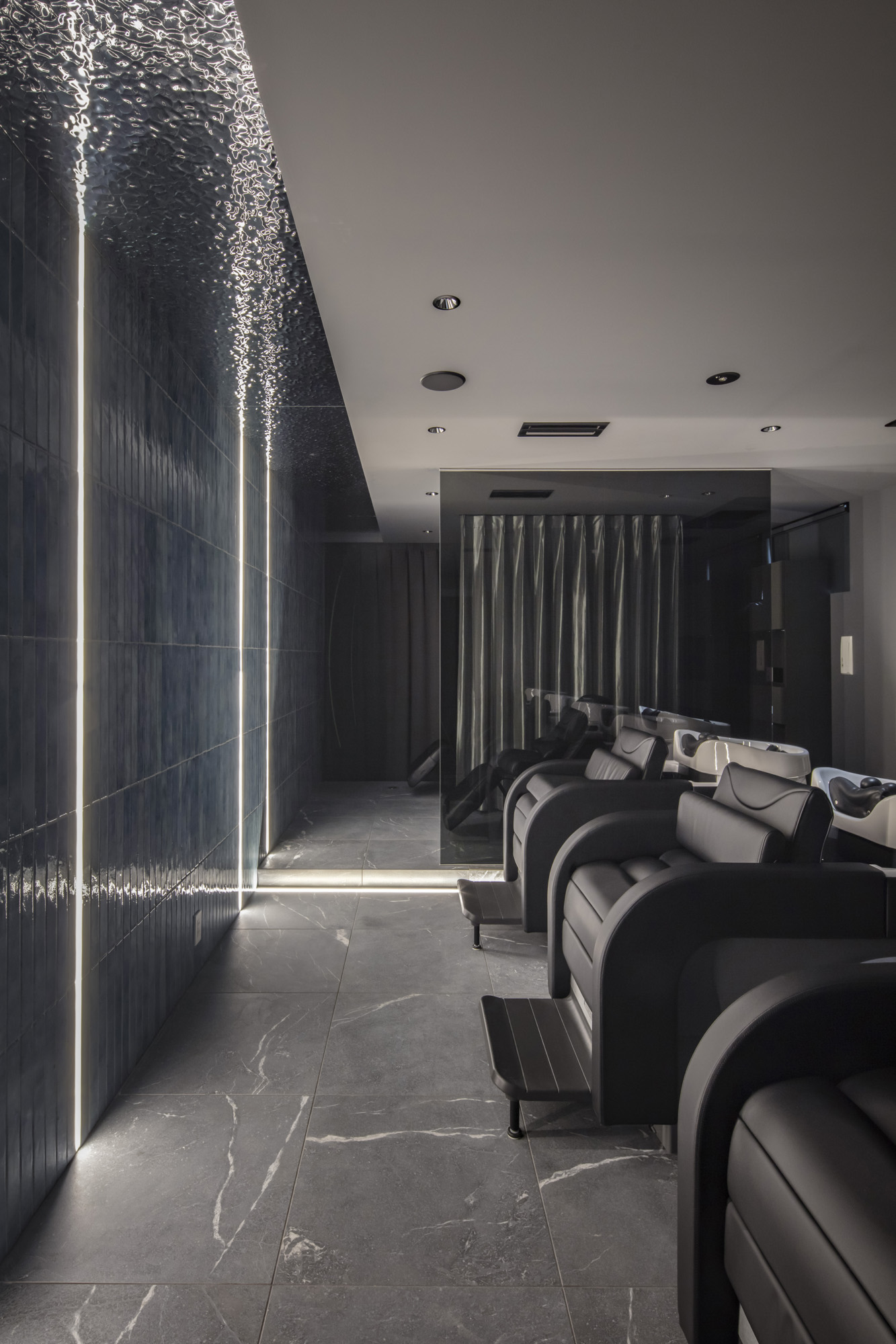 シャンプーブース