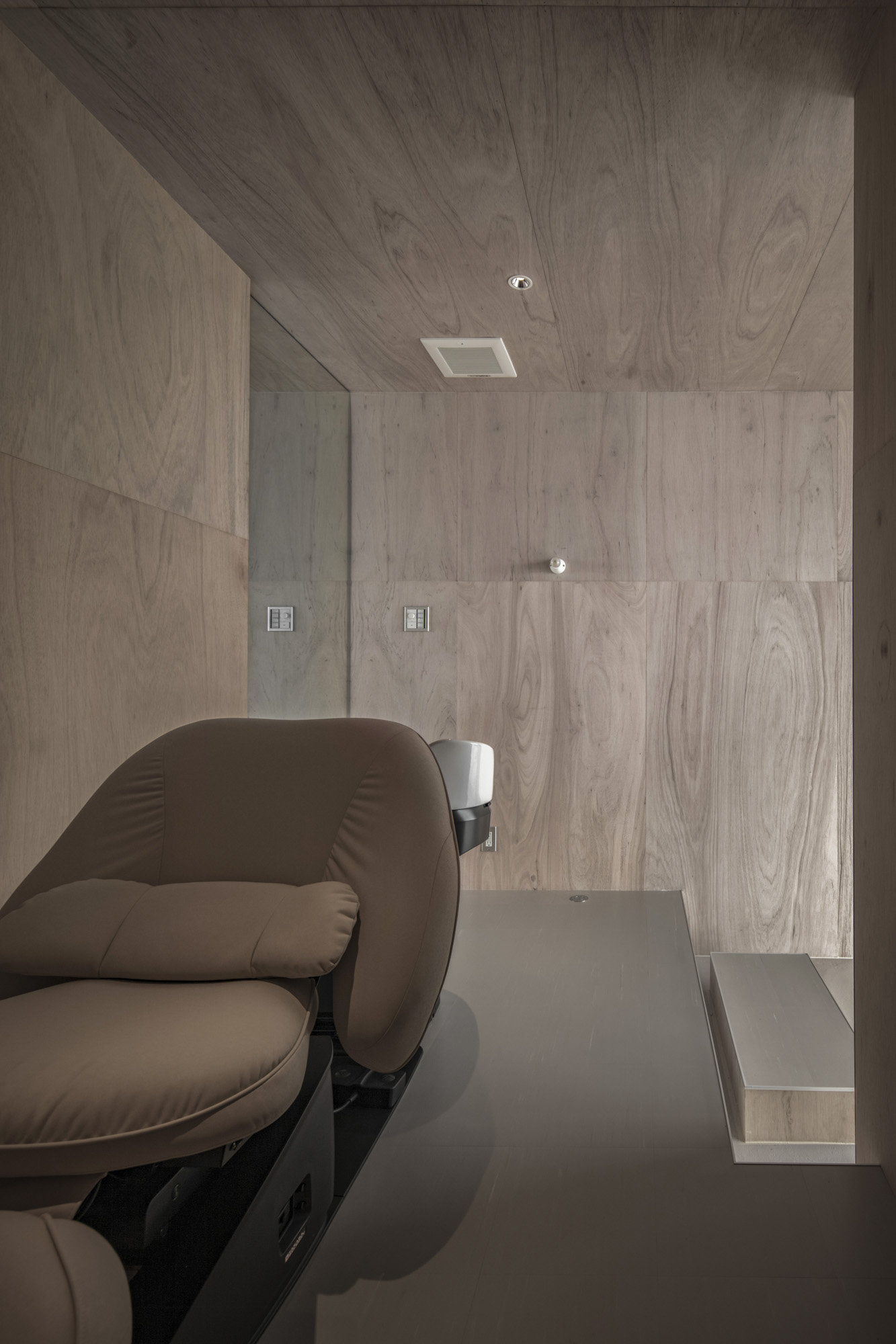 シャンプーブース