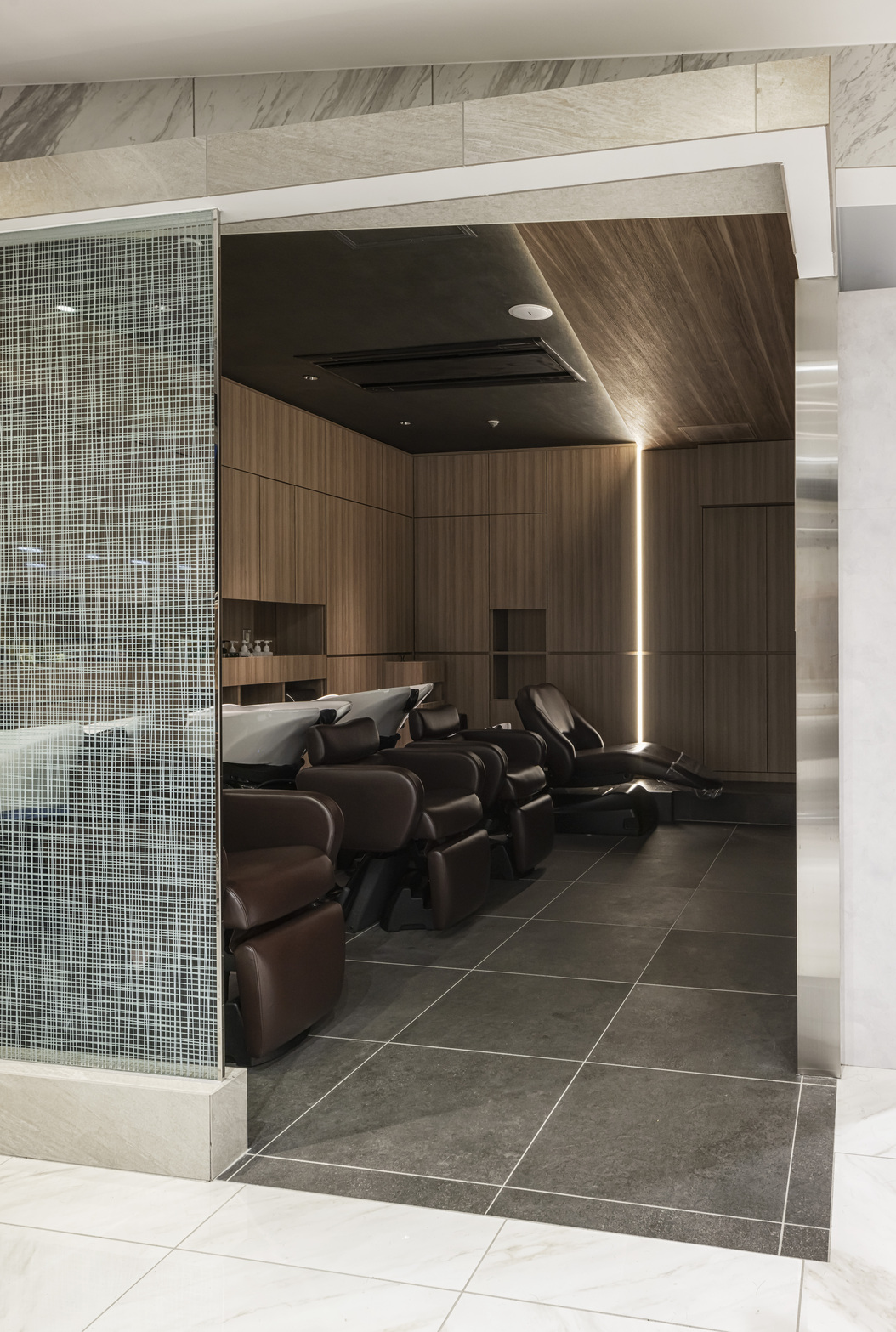 シャンプーブース