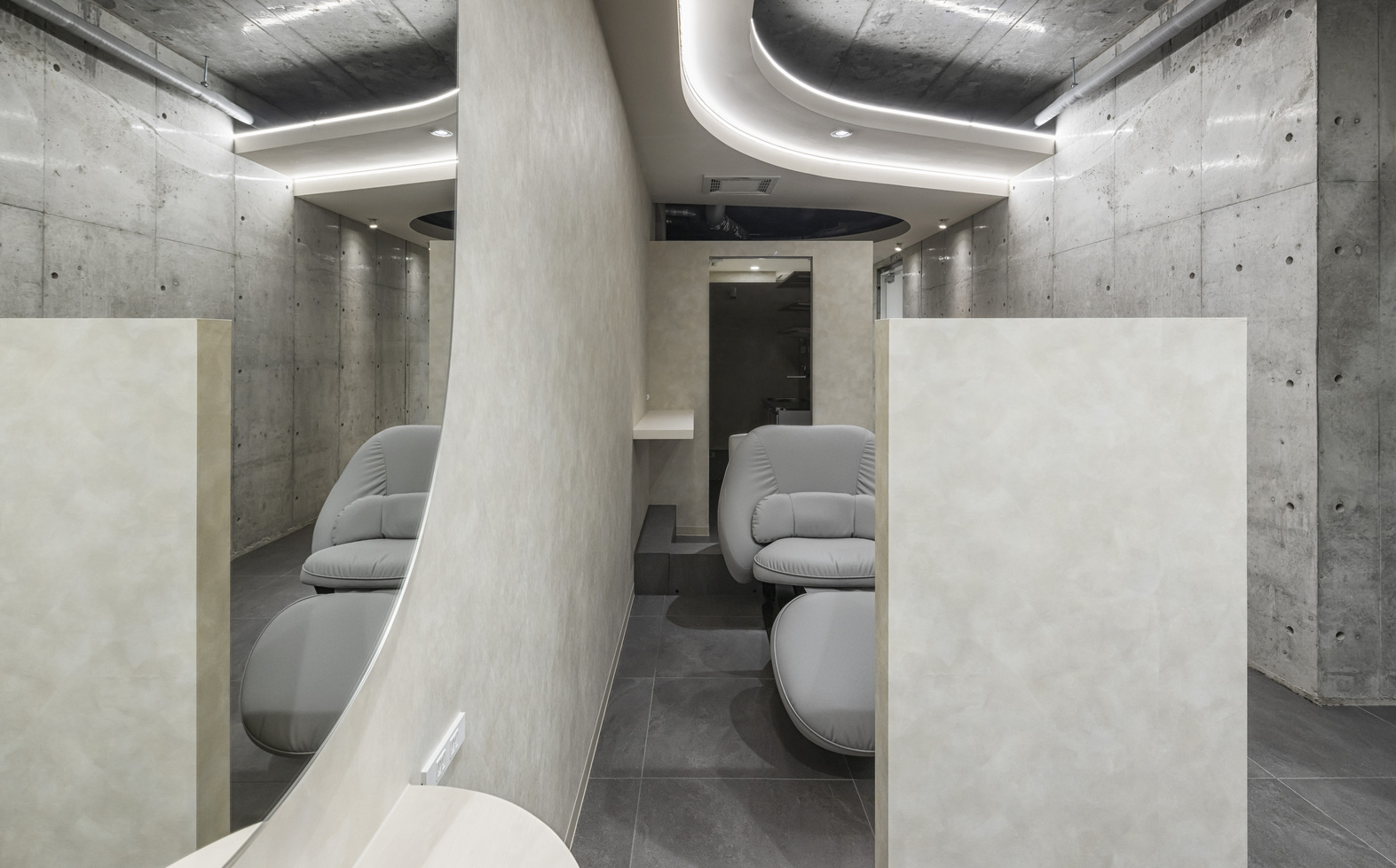 シャンプーブース